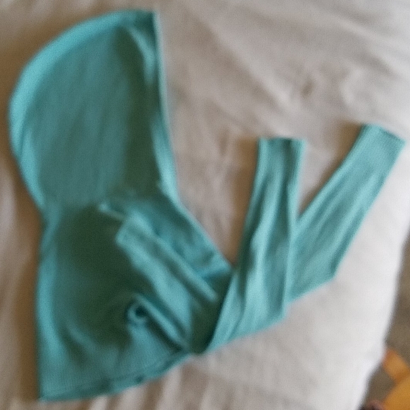 GapKids XL(12) long sleeve, Teal 1/2 bodice - Picture 12 of 16